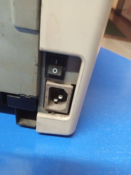 HP Laserjet printer 4