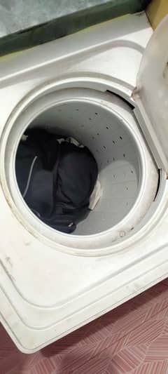 Dawlance Big washing machine