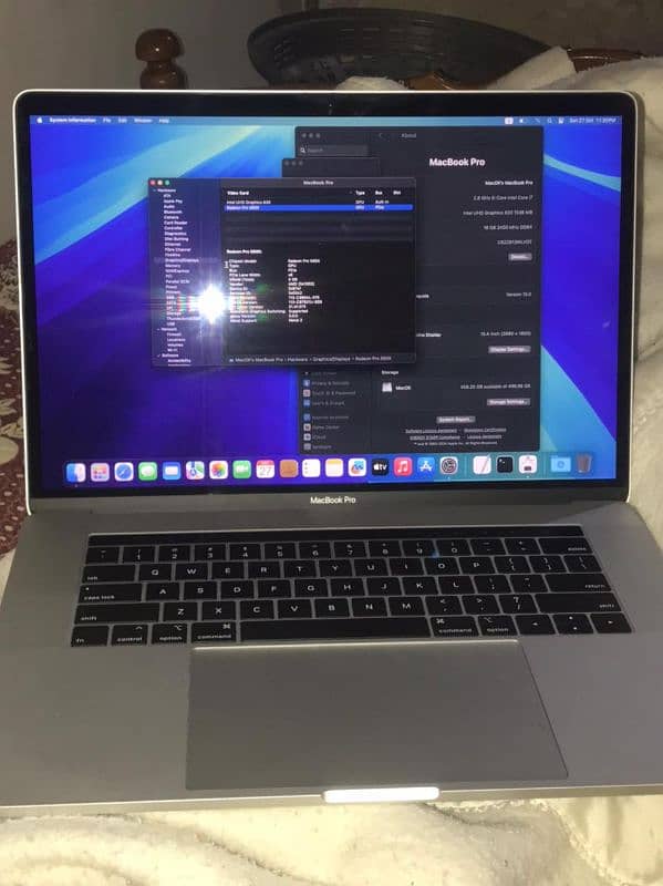 Apple MacBook Pro 2019  _15inch i9 32/512 1