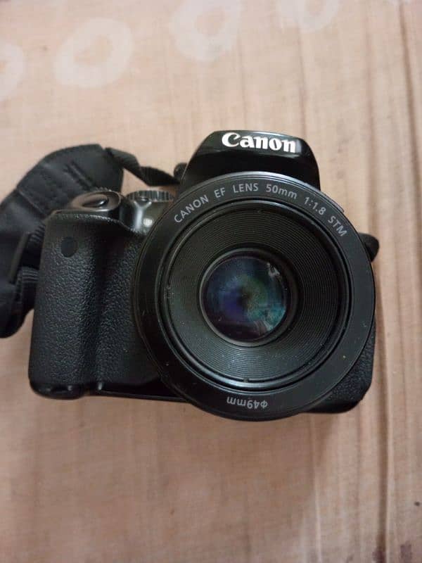 Canon t4i Camera 3