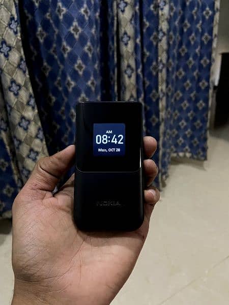 Nokia 2720 0