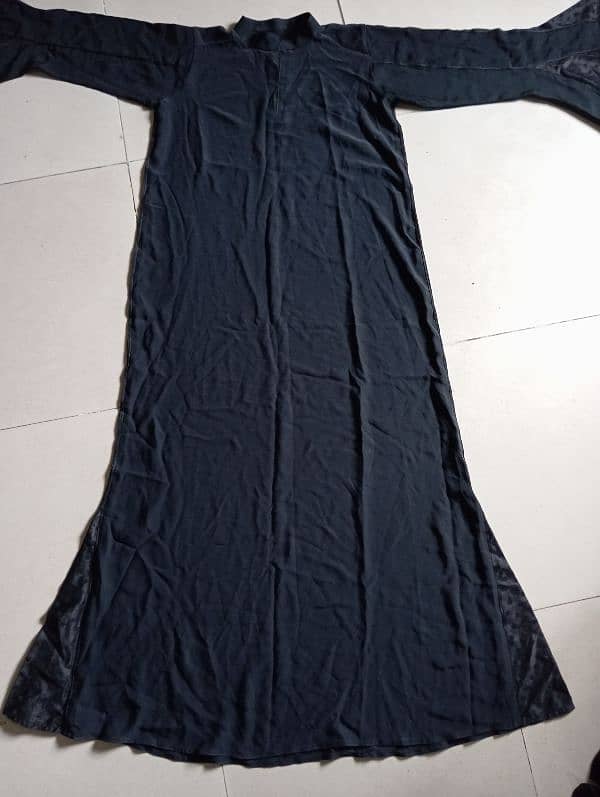 Ladies abaya 3