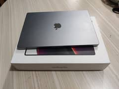 Mac Book Pro 16" M1 2021 16 GB Ram 01 TB brand new condition