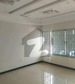 1 Kanal Upper Portion Up For Rent In F-10/3