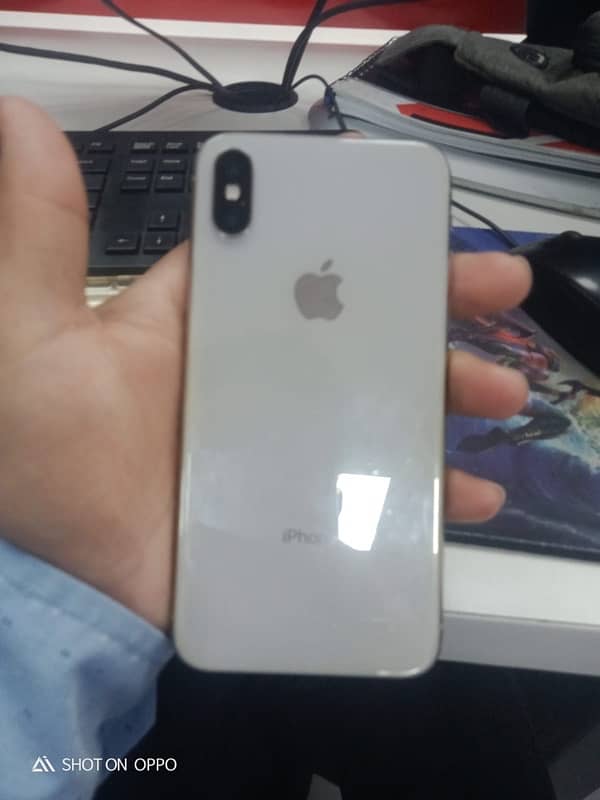 iPhone X 64/GB 3