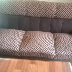 6 seaters sofa New condition