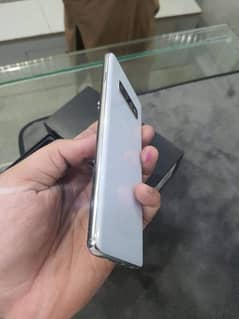 Samsung S10 plus mobile phone 03437259926