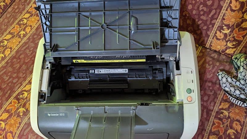 Hp Laserjet 1015 Printer 2