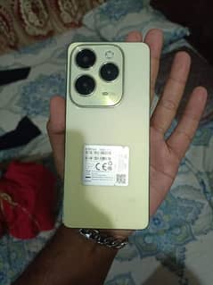 Infinix hot 40 2 month warranty box and charger plus mobile