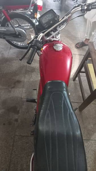 Honda Cd 70 18 model available on usama motors 4