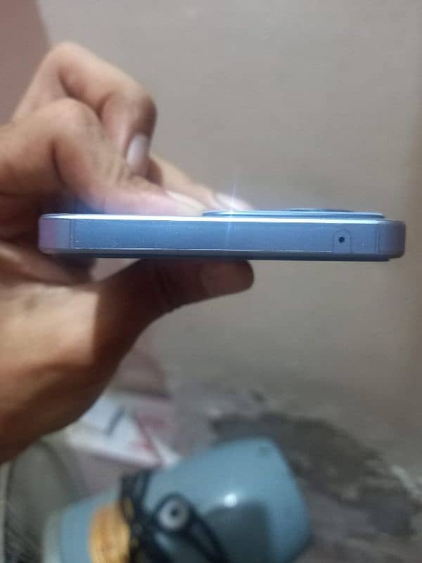 Oppo reno11f 5G 3