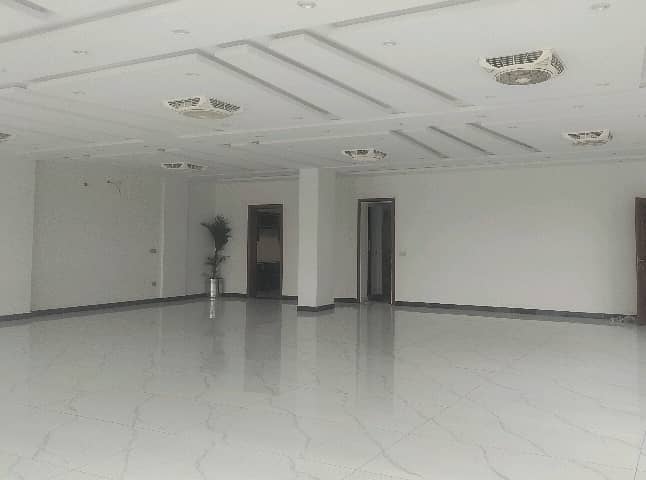 A Spacious 12 Marla Building In Johar Town Phase 2 - Block H3 2