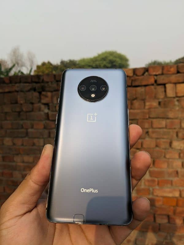 OnePlus 7t Available for sale 1