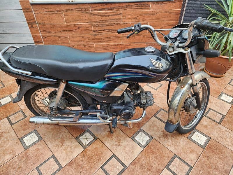 Honda CD Dream 2014 | Reliable Engine | Minor Body Work Needed 1