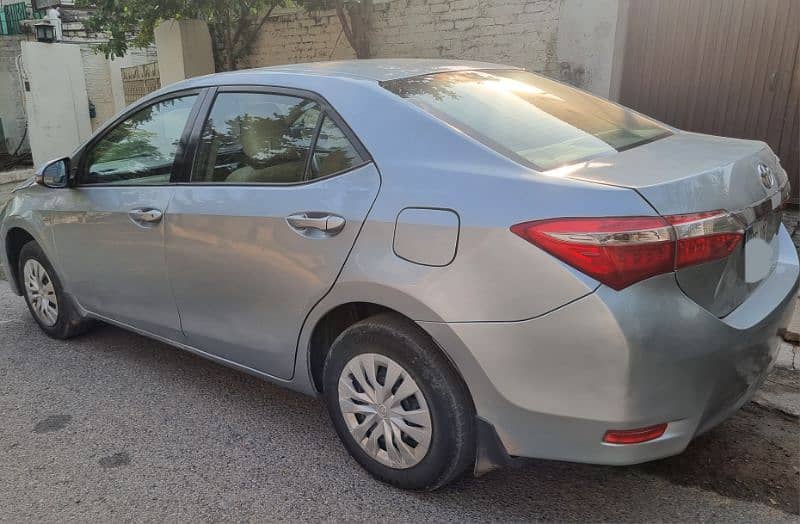 Toyota Corolla GLI 2015 3