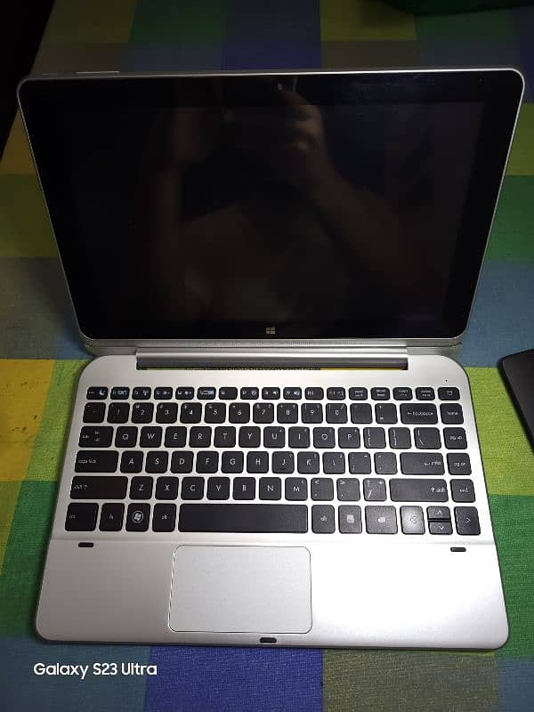 Haier Laptop Model: Y11B 1