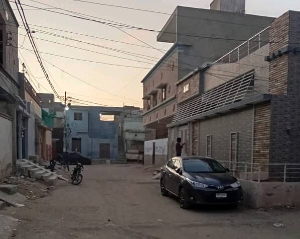 Prime Location House Of 120 Square Yards In Surjani Town - Sector 5D For sale 2