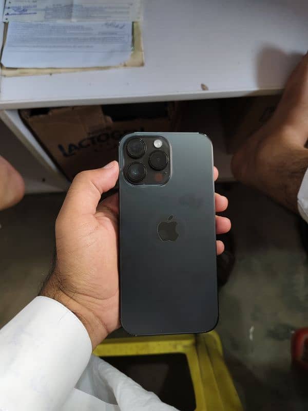 iPhone 14 Pro Max Non PTA 256 Gb 1