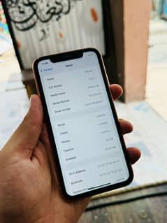 iPhone xr 64gb 03701438960