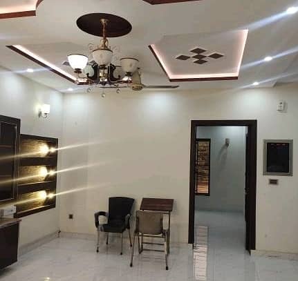 12 Marla House In Bahria Town - Gulmohar Block Is Available For sale 5