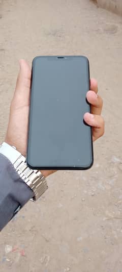 IPhone 11 Pro Max 256gb jv available in good condition