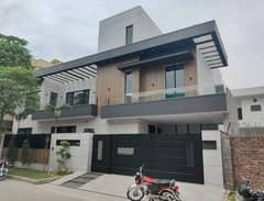 House For Sale In Rs. 95000000