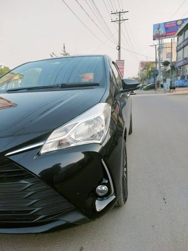 Toyota Vitz 2018 9