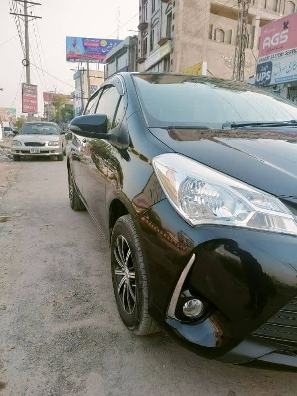 Toyota Vitz 2018 10