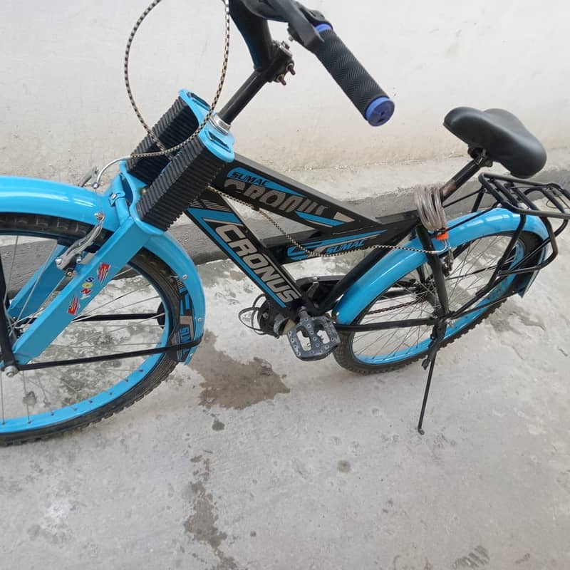 New coronus cycle 4 month used only 9