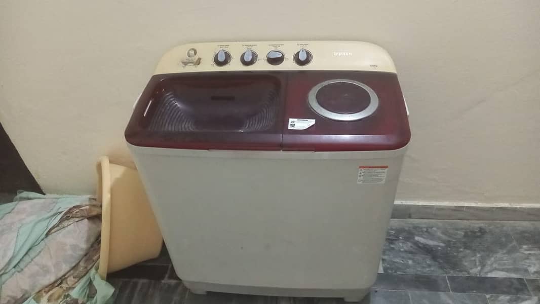 Washing Machine with dryer 0