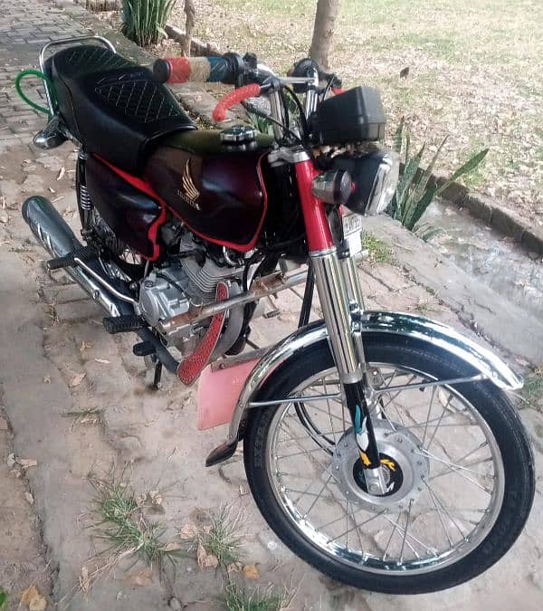 HONDA 125 10/10 CONDITION 3