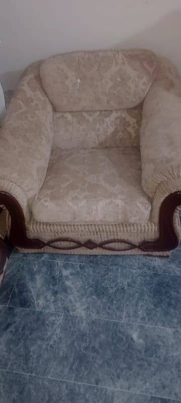 5 seater sofa 0