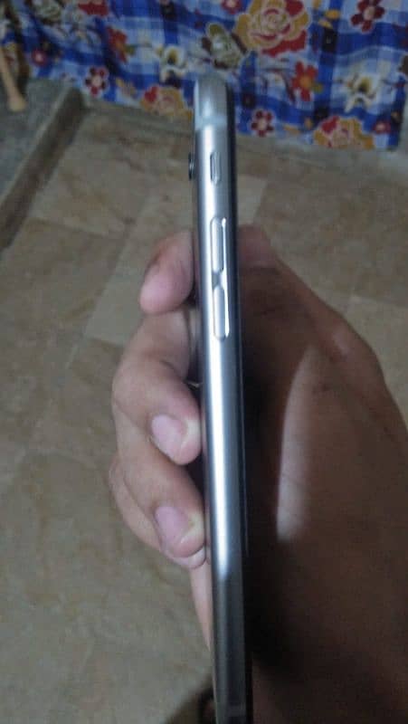 apple iphone 10/10 condition battery heath89 nonpta 16gb 2