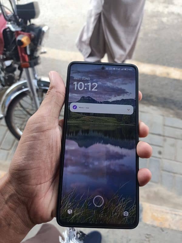 REDMI NOTE 13 8/128GB full box 10/10 FOR SALE Contact : 03082888460 5