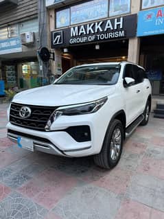 Toyota,Fortuner,2022