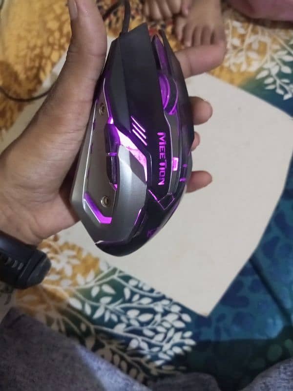 Gaming mouse good working heavy duty 4