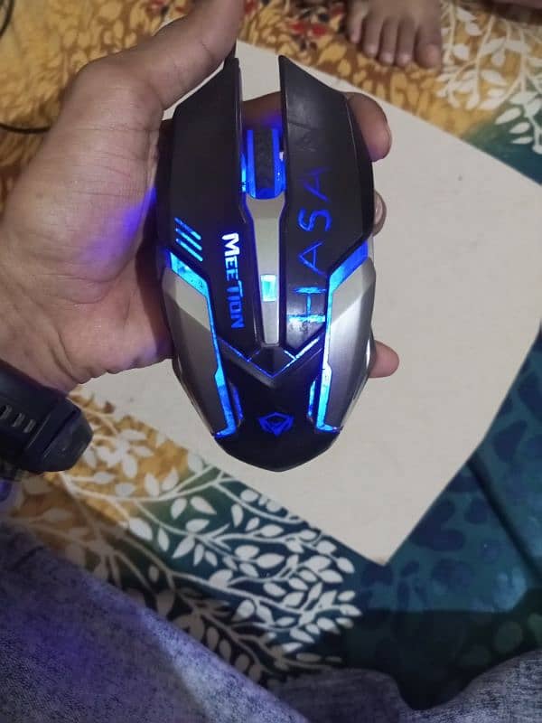 Gaming mouse good working heavy duty 8