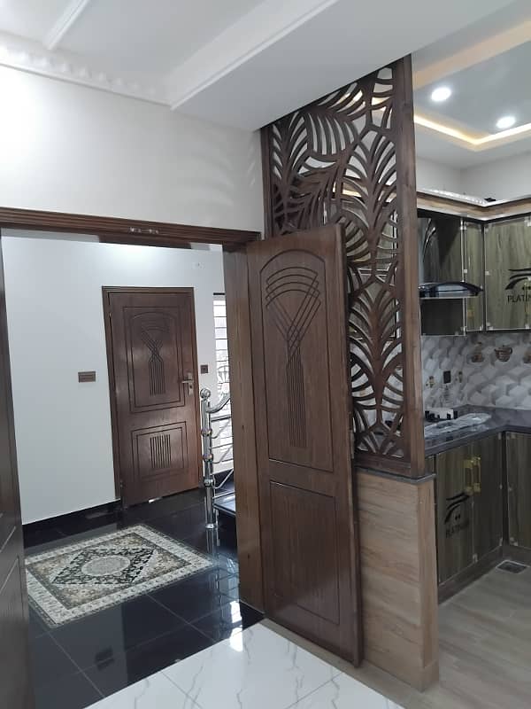 10 Marla Brand New House For Sale In Central Park Housing scheme Lahore 13