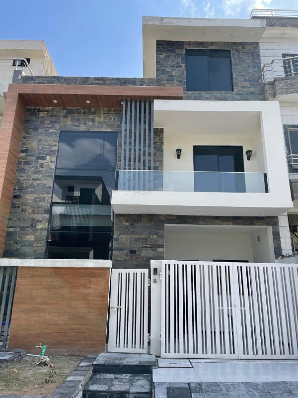 BRAND NEW HOUSE AVAILABLE FOR RENT D-12/4 ISLAMABAD 0