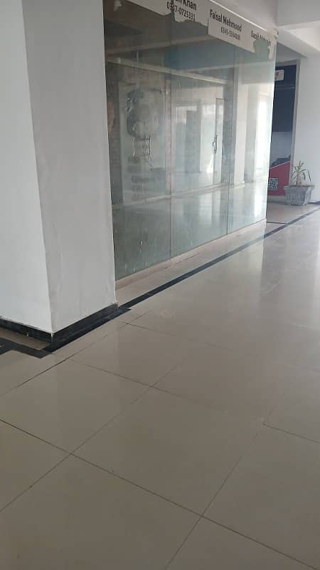 Diamond mall and Residencia shop for rent 3 sides corner at prime location in gulberg green islamabad 6