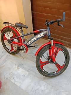 Road bicycle