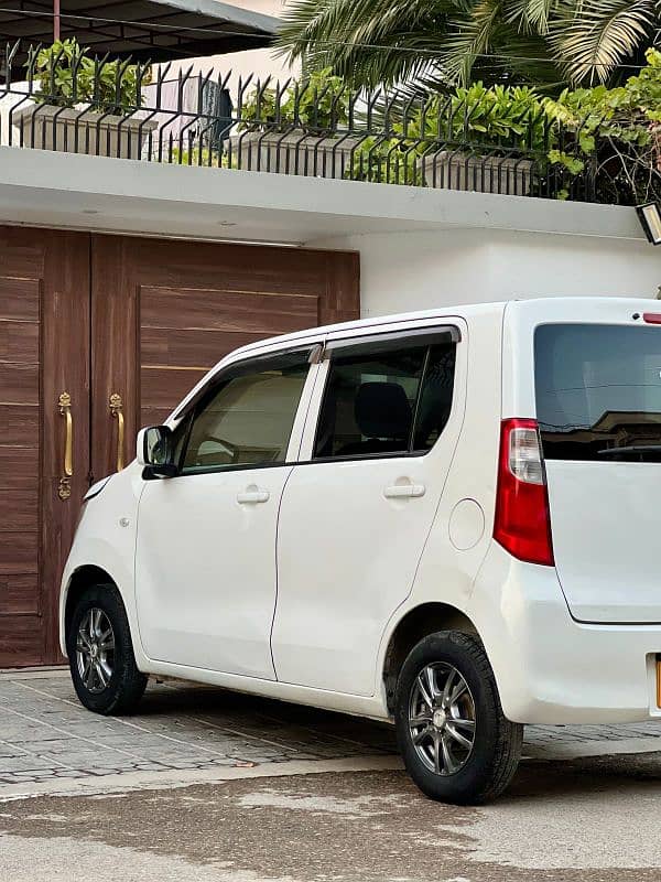 Suzuki Wagon R 2015 2