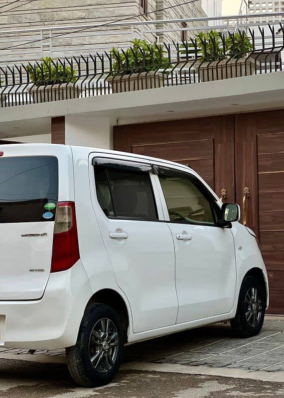 Suzuki Wagon R 2015 5