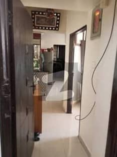 Flat for Sale. GRACE RESIDENCY Location: Gulshan-e-iqbal block 4 Maskan Chowrangi, near Karachi University 3