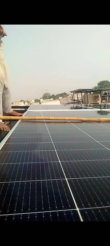 solar panel ke services k liya rabta krya 1