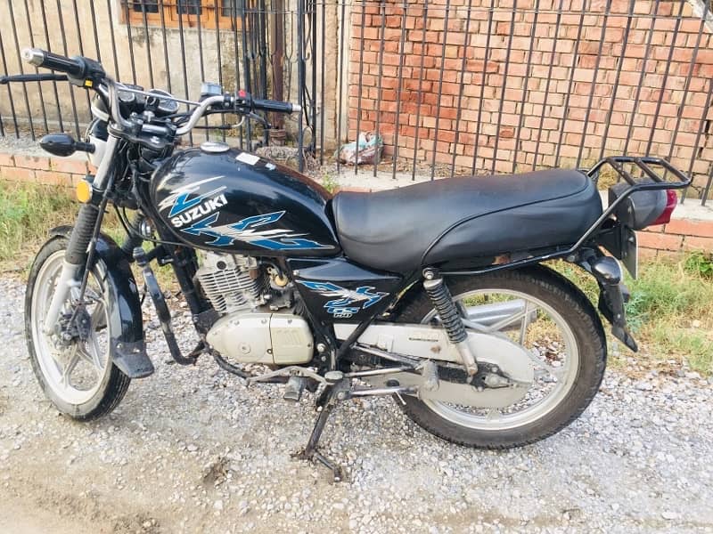 Suzuki GS150 Special Edition 2