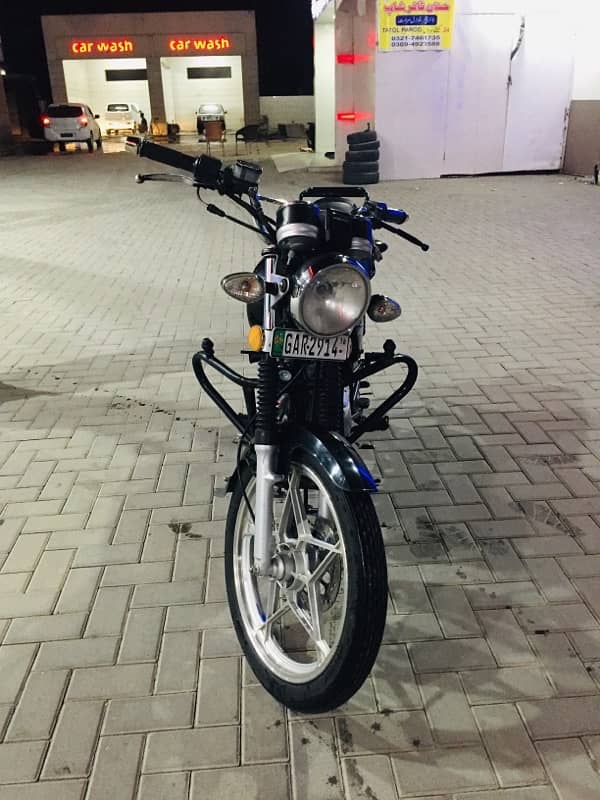 Suzuki GS150 Special Edition 5