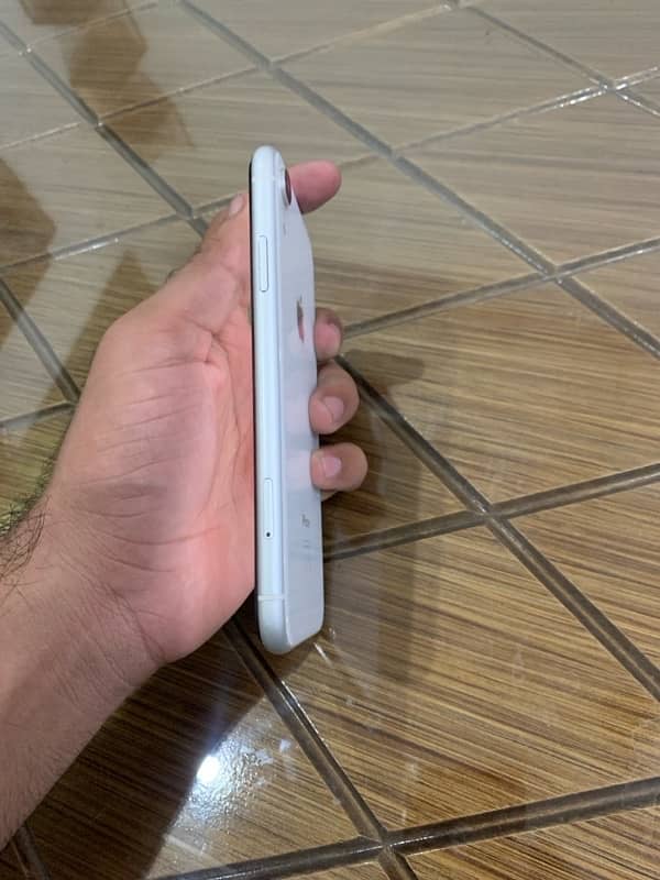 Iphone xr dual sim pta approved 2