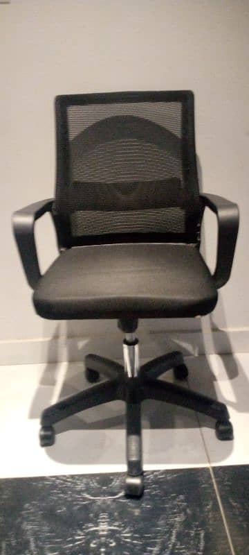 used office furniture for sale karachi 8