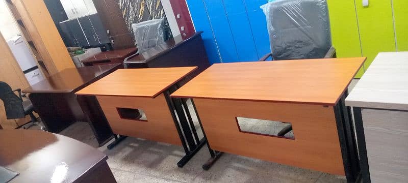 used office furniture for sale karachi 9